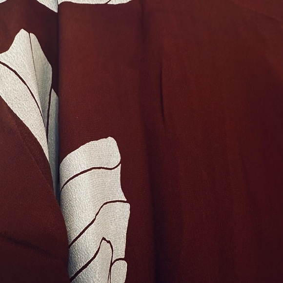 CLOSED GmbH Designer Unique Tunic Blouse Burgundy Blue Floral NWT Sz M 8 - Picture 6 of 9